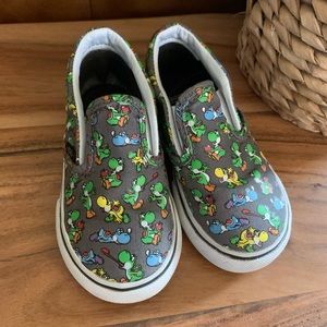 VANS- YOSHI NINTENDO VANS